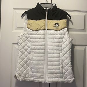 Pittsburgh Penguins puffer vest with pockets